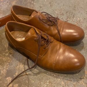 Light brown dress shoes size 8.5 with matching belt
